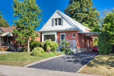 Detached in Hamilton