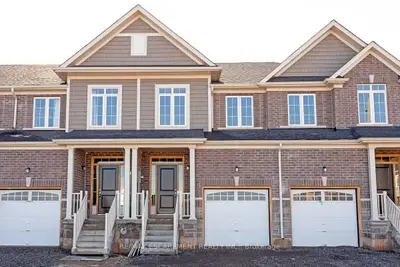 Att/Row/Townhouse in Guelph