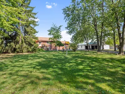 Detached in Fort Erie