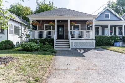 Detached in Hamilton