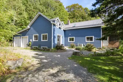 Detached in Lake of Bays