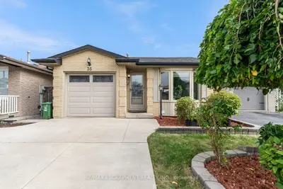 Detached in Hamilton