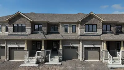 Att/Row/Townhouse in Welland