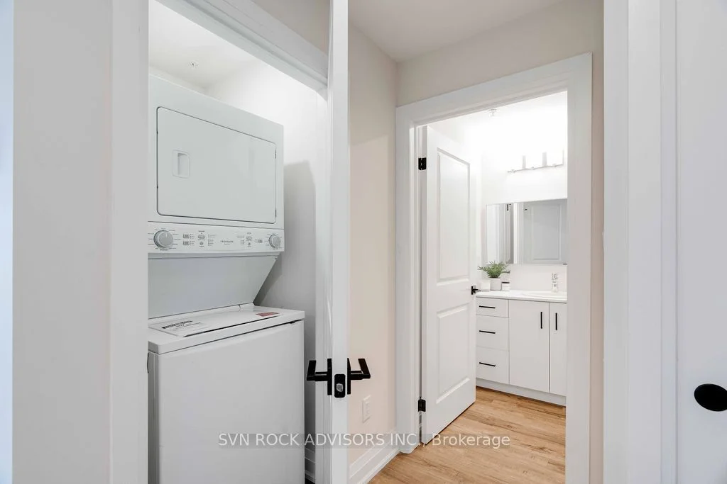 865 Kleinburg Drive 401, London North, ON N5X 3Z1