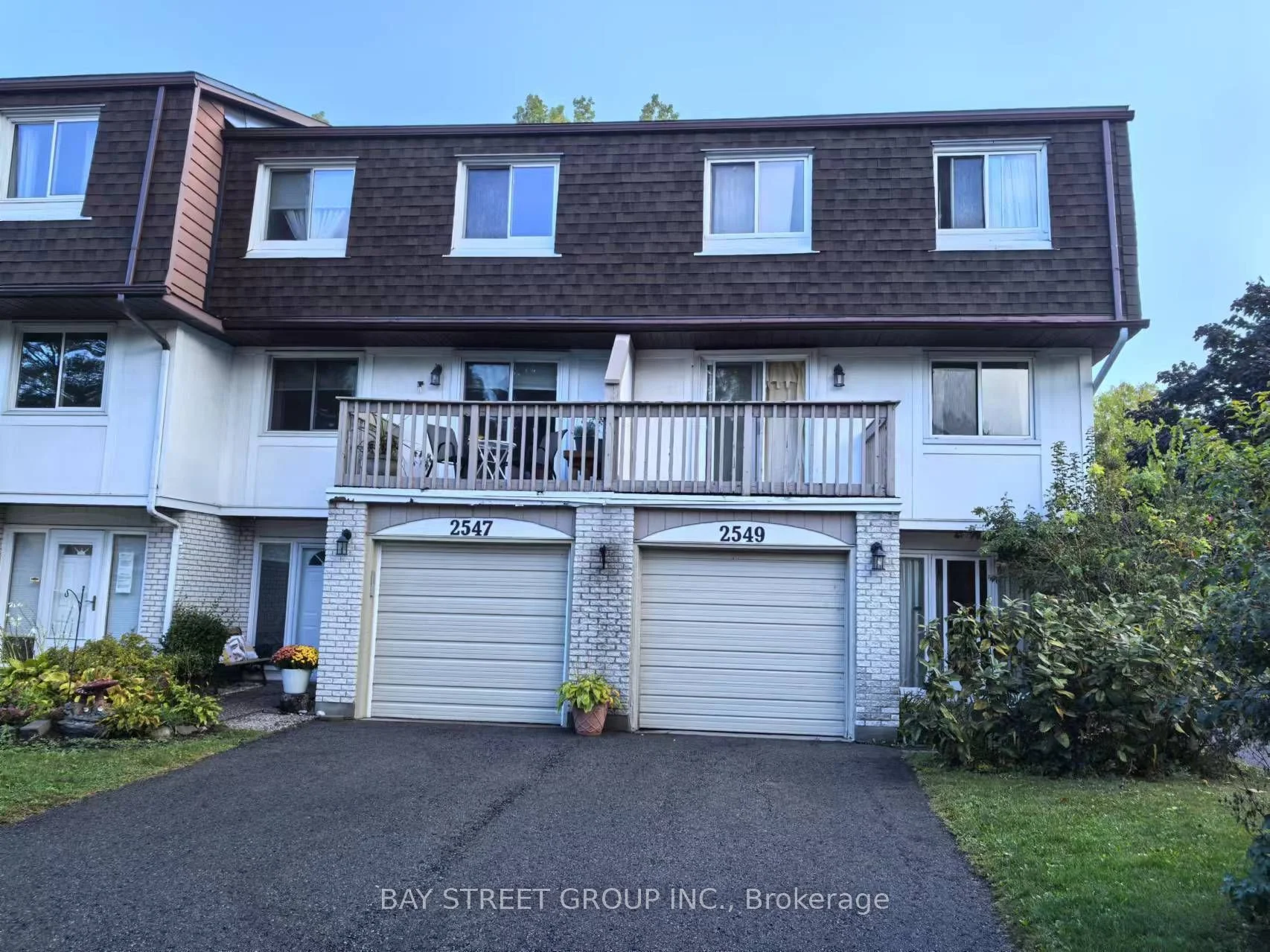 2549 Flannery Drive, Billings Bridge - Riverside Park And Area, On K1v 9r5