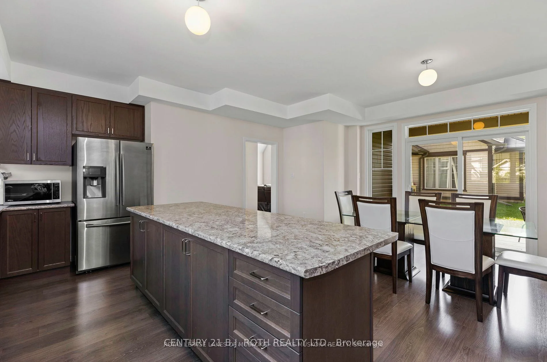 47 Marina Village Drive, Georgian Bay, On L0k 1s0