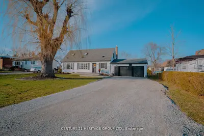 Detached in Hamilton