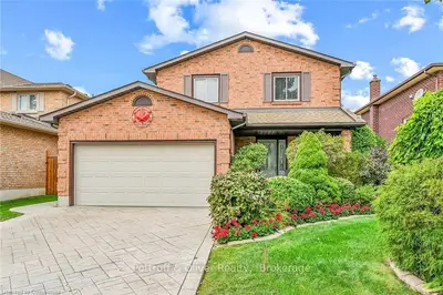 Detached in Hamilton