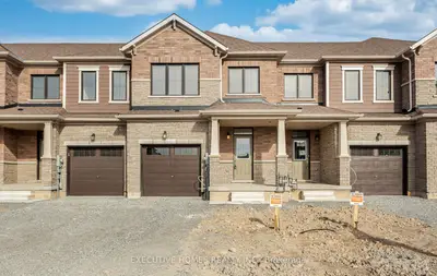 Att/Row/Townhouse in Thorold