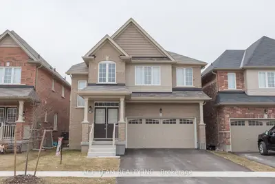 Detached in Brantford