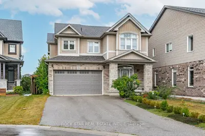 Detached in Brantford