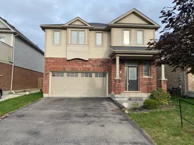 Detached in Niagara Falls