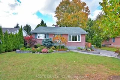 Detached in London North