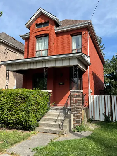 Detached in Hamilton