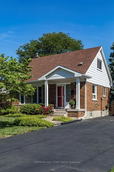 Detached in Hamilton