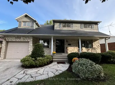 Detached in Tecumseh