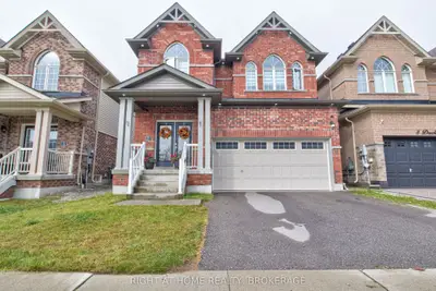 Detached in Cambridge