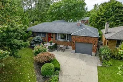 Detached in London South