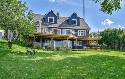 Detached in Hamilton Township