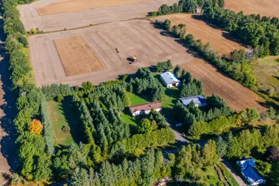Farm in Kawartha Lakes