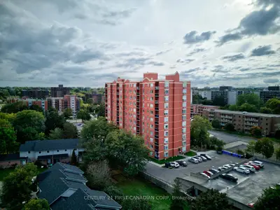 Condo Apartment in London South
