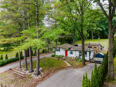 Detached in Hamilton Township