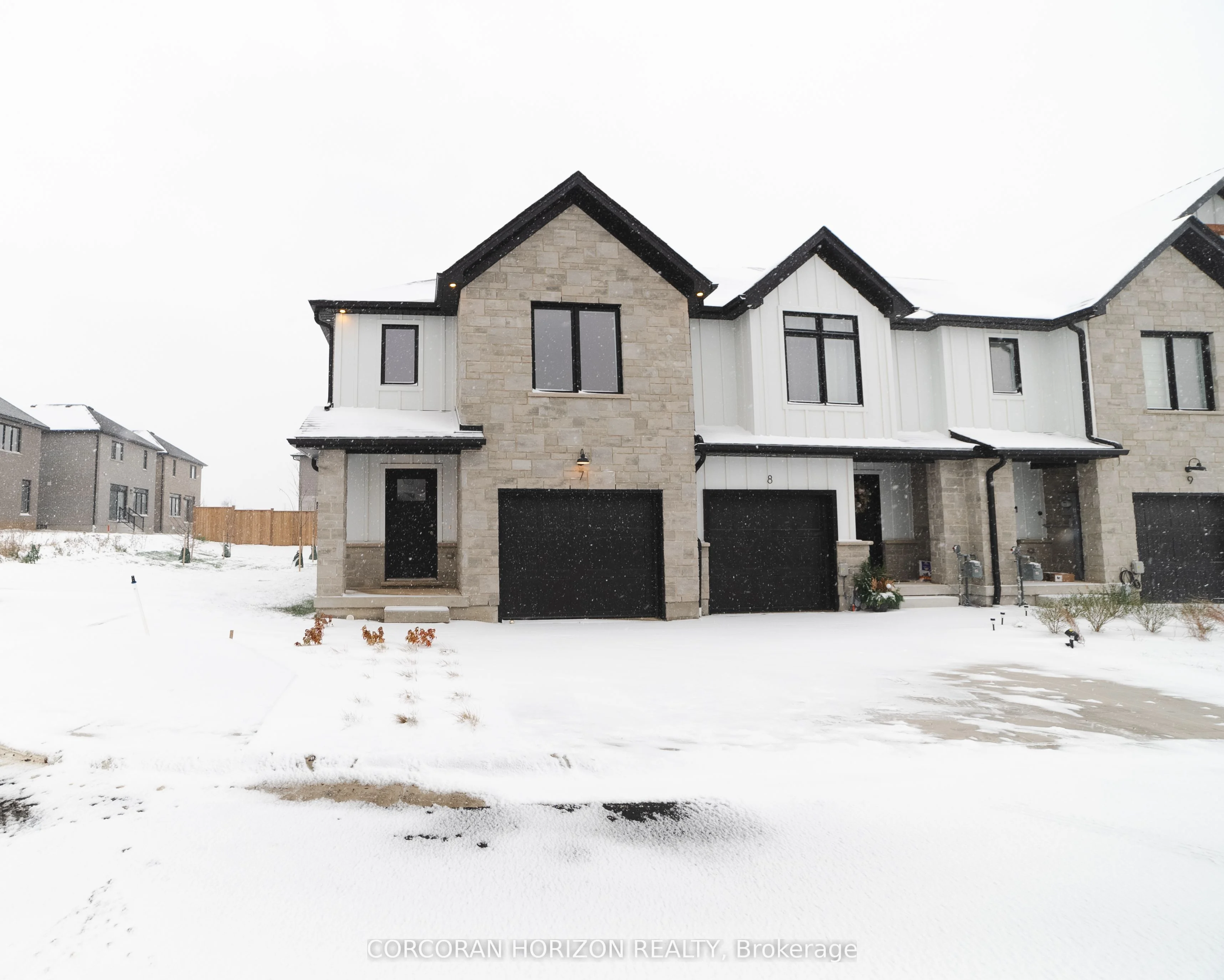 40 Bastien Street 7, Cambridge, On N1r 5s2