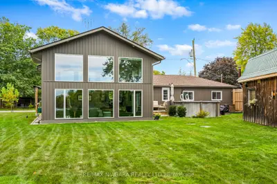 Detached in Wainfleet