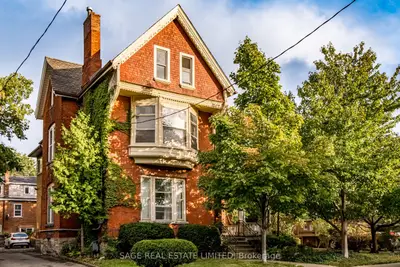 Detached in Hamilton