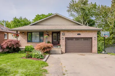 Detached in Cambridge