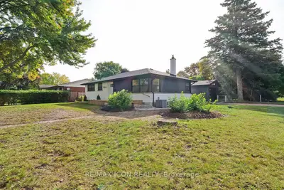 Detached in London East