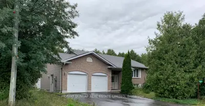 Detached in Blue Mountains