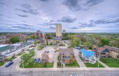 Condo Apartment in Kitchener