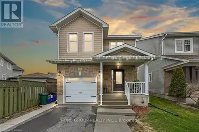Detached in Kingston