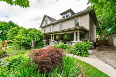Detached in Guelph