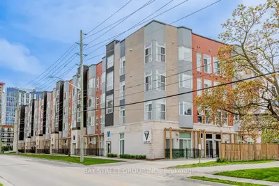 Condo Apartment in Waterloo