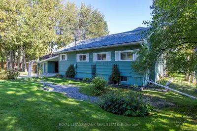 Detached in Kawartha Lakes
