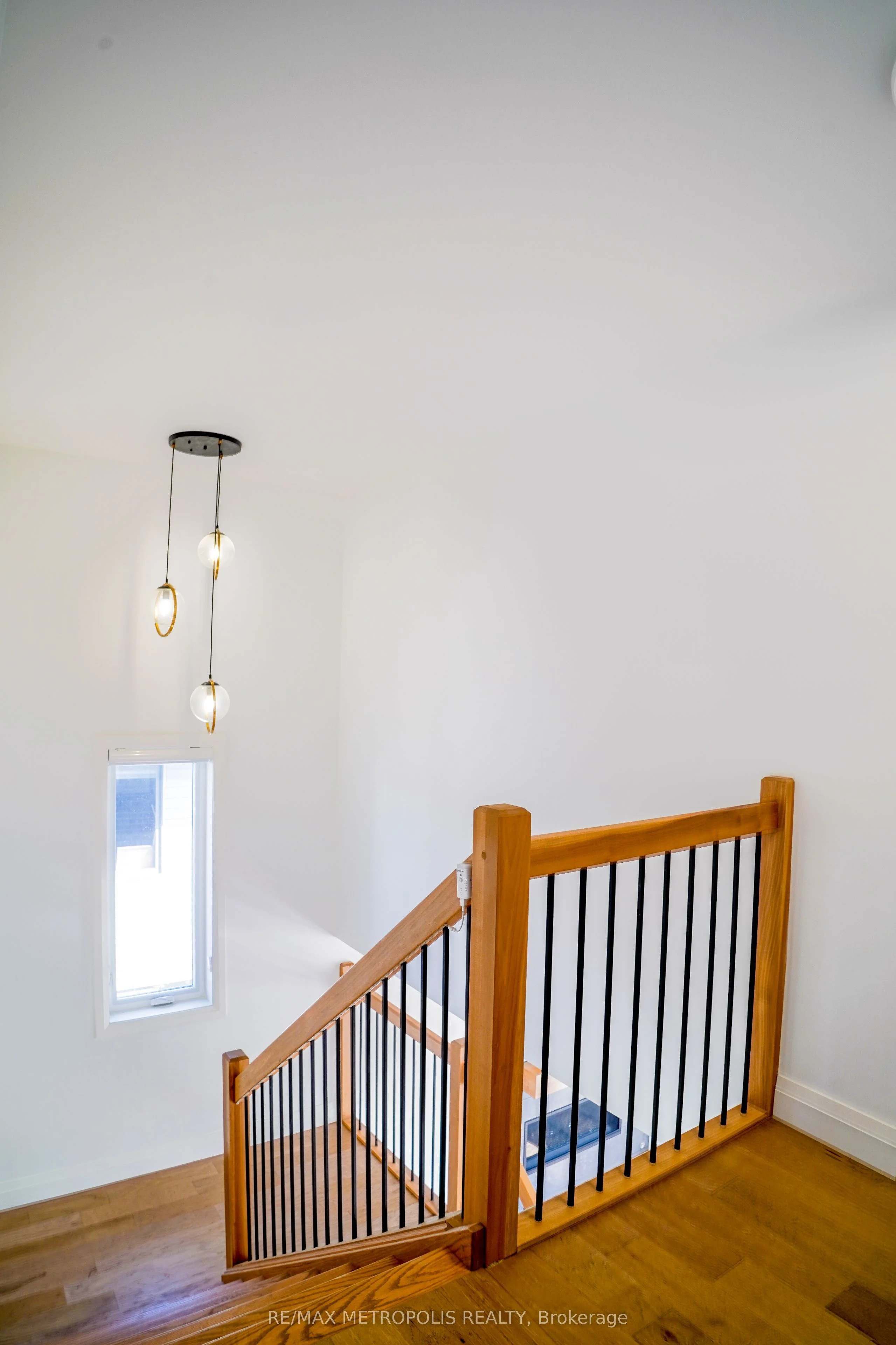 105 Kingsbridge Drive, Amherstburg, ON N9V 0G8