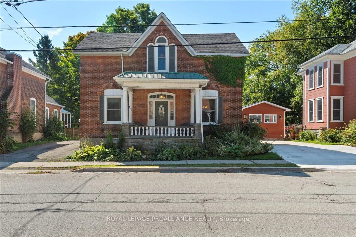 15 Paul Street, Prince Edward County, On K0k 2t0