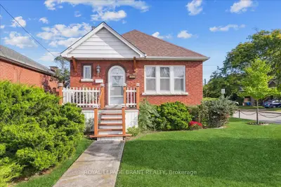 Detached in Hamilton