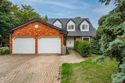 Detached in Guelph
