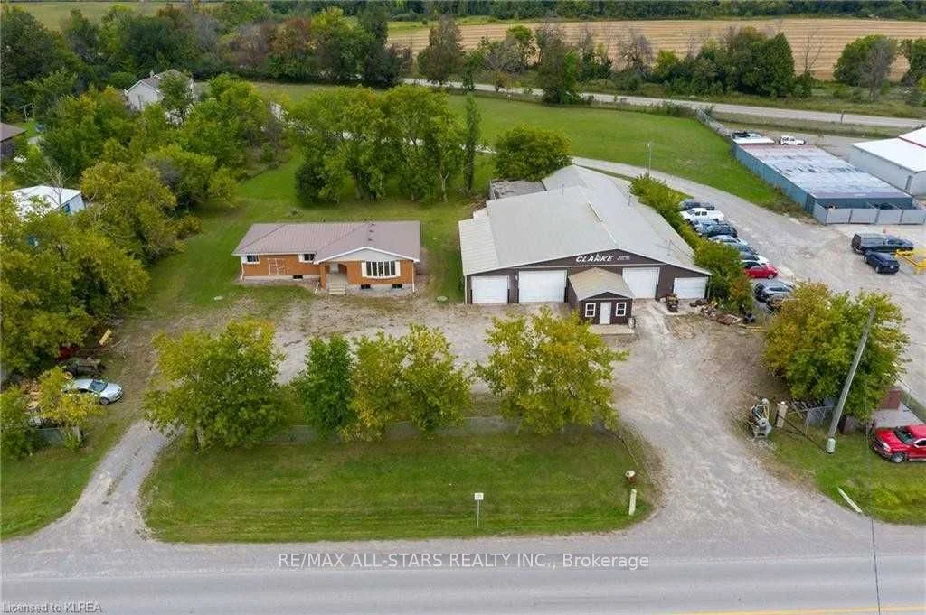 Detached in Kawartha Lakes