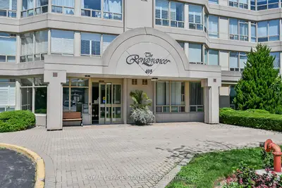 Condo Apartment in Hamilton