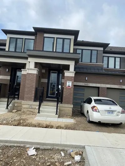 Att/Row/Townhouse in Cambridge
