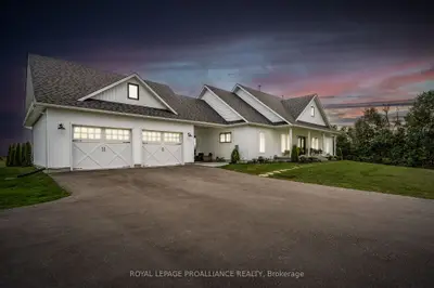 Detached in Hamilton Township