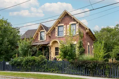 Detached in Quinte West