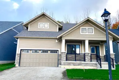 Detached in Blue Mountains