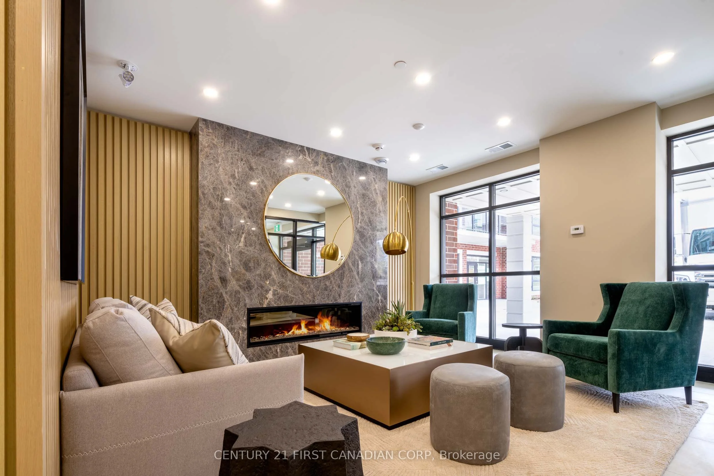 1975 Fountain Grass Drive 308, London South, ON N6K 0M3
