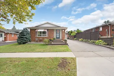 Detached in Hamilton