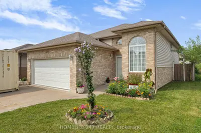 Detached in Windsor